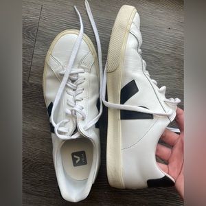 Veja Esplar Sneakers